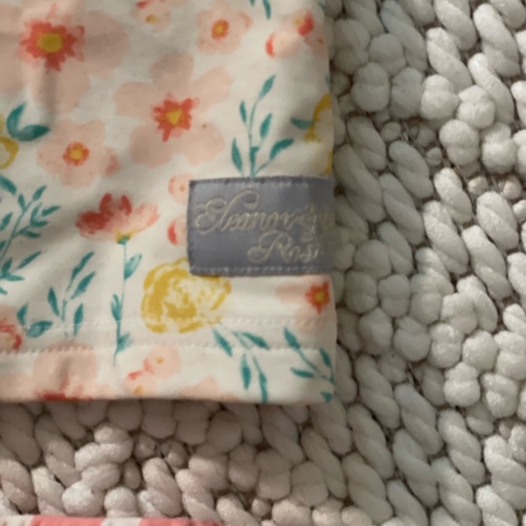 Eleanor Rose pattern mix floral rash guard bathing suit, size 3/4 - Picture 3 of 8